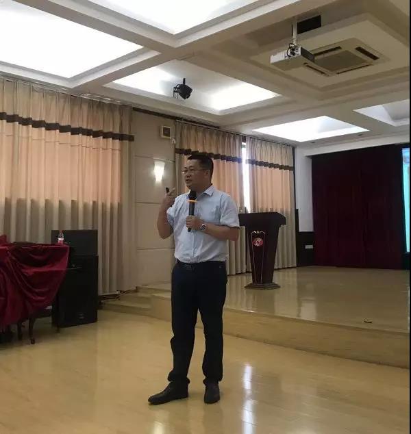 【金裕.講座】教育與心育的交融，走進(jìn)學(xué)生心靈的智慧